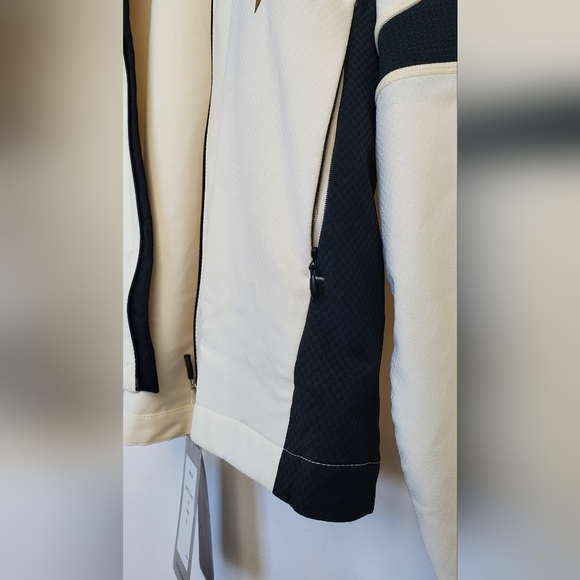 Asics Jacket New w/ tags XL - Picture 5 of 5